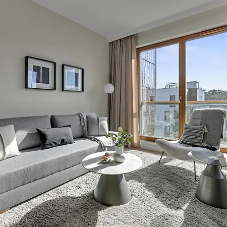 Nadmorski Dwor 800m Od Plazy By Downtown Daire *
