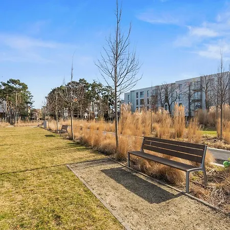 Nadmorski Dwor 800m Od Plazy By Downtown