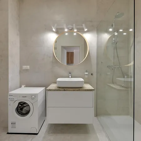 Nadmorski Dwor 800m Od Plazy By Downtown Apartment Gdansk