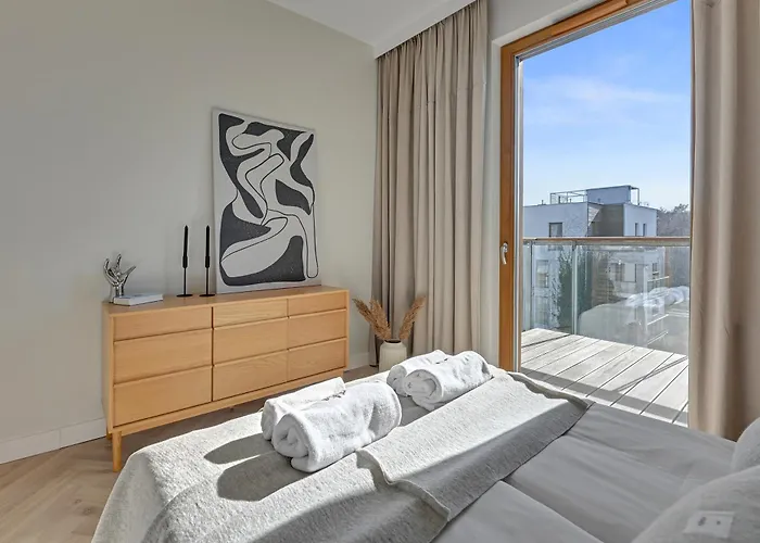 Nadmorski Dwór 800m Od Plaży By Downtown Apartament