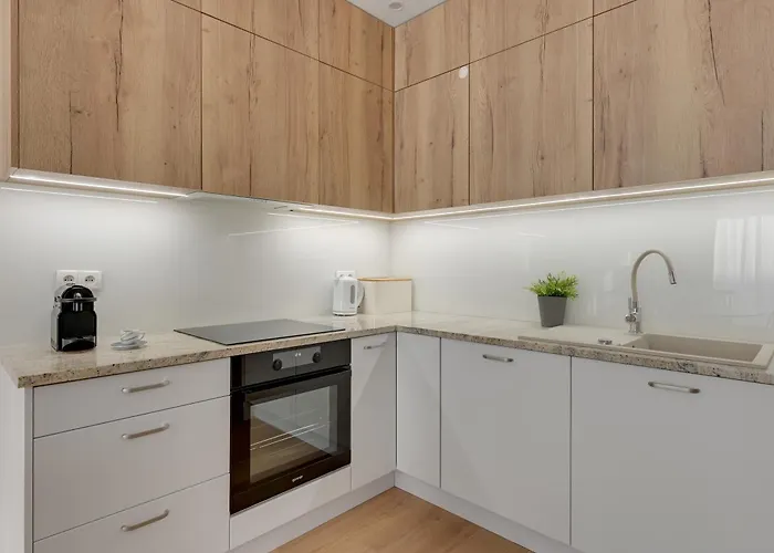 Nadmorski Dwor 800m Od Plazy By Downtown Gdansk